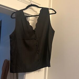 Elegant Black Scalloped Women's Top